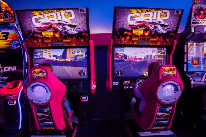 arcade video game racing simulators